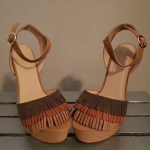 Josina Camel Pumps